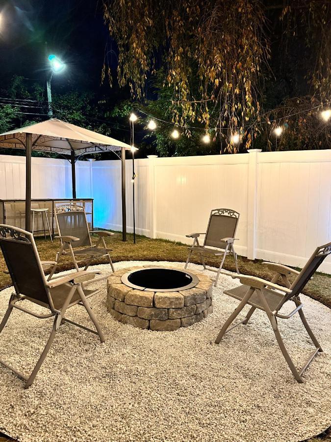 7 Mins Drive To Yale, Large Fenced Yard Villa New Haven Ngoại thất bức ảnh